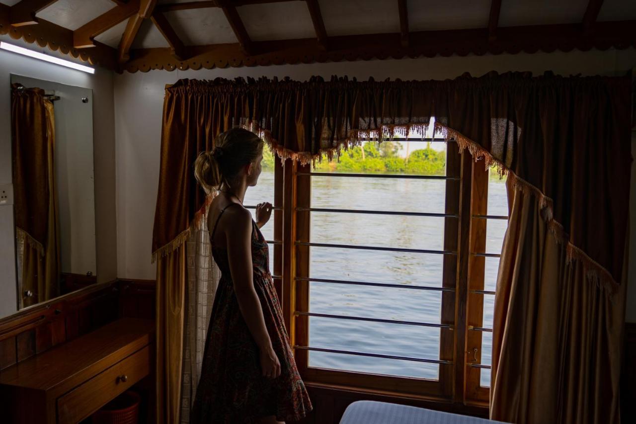 Kera Houseboats Alleppey Alappuzha Екстер'єр фото
