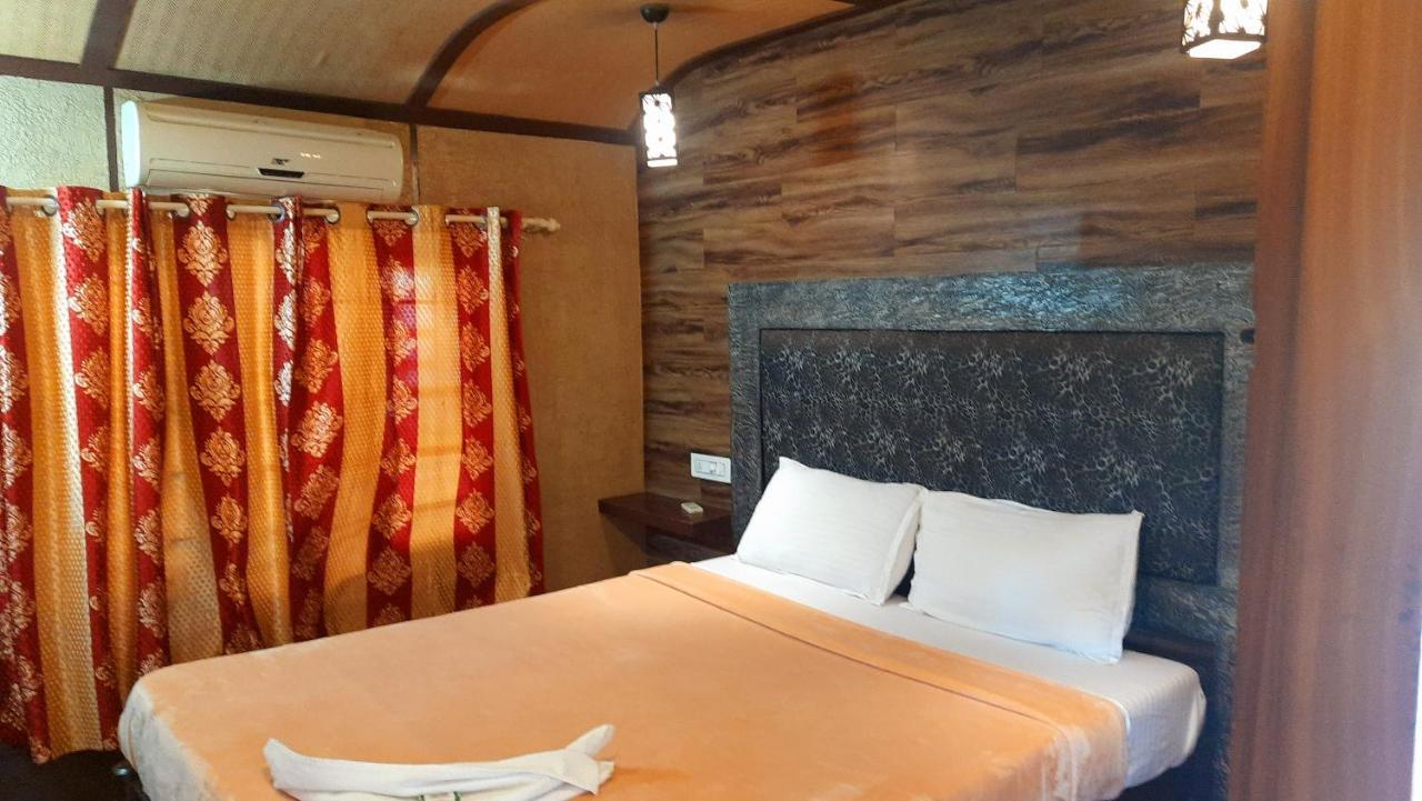 Kera Houseboats Alleppey Alappuzha Екстер'єр фото