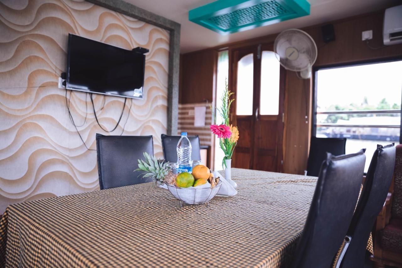 Kera Houseboats Alleppey Alappuzha Екстер'єр фото