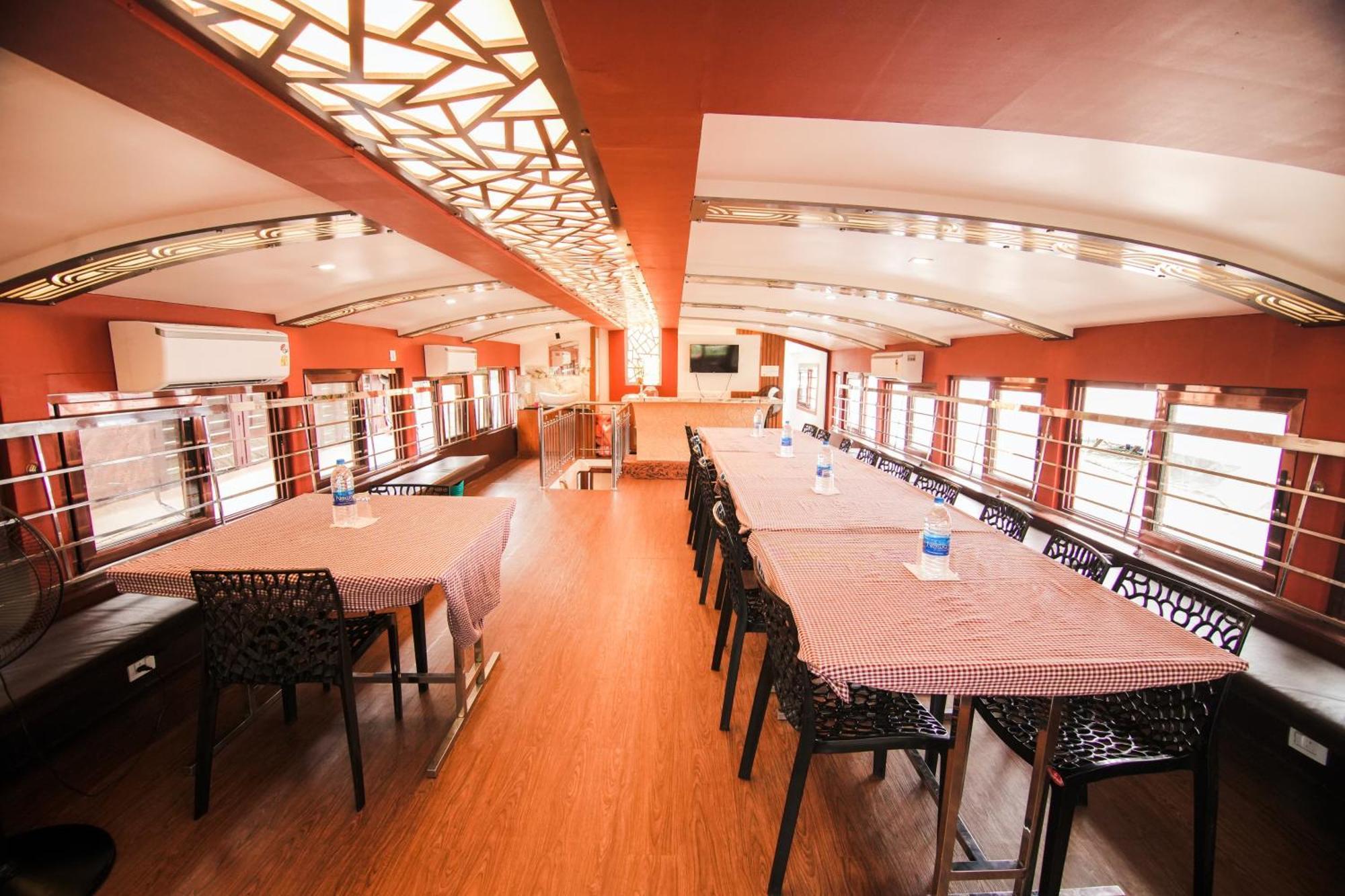 Kera Houseboats Alleppey Alappuzha Екстер'єр фото