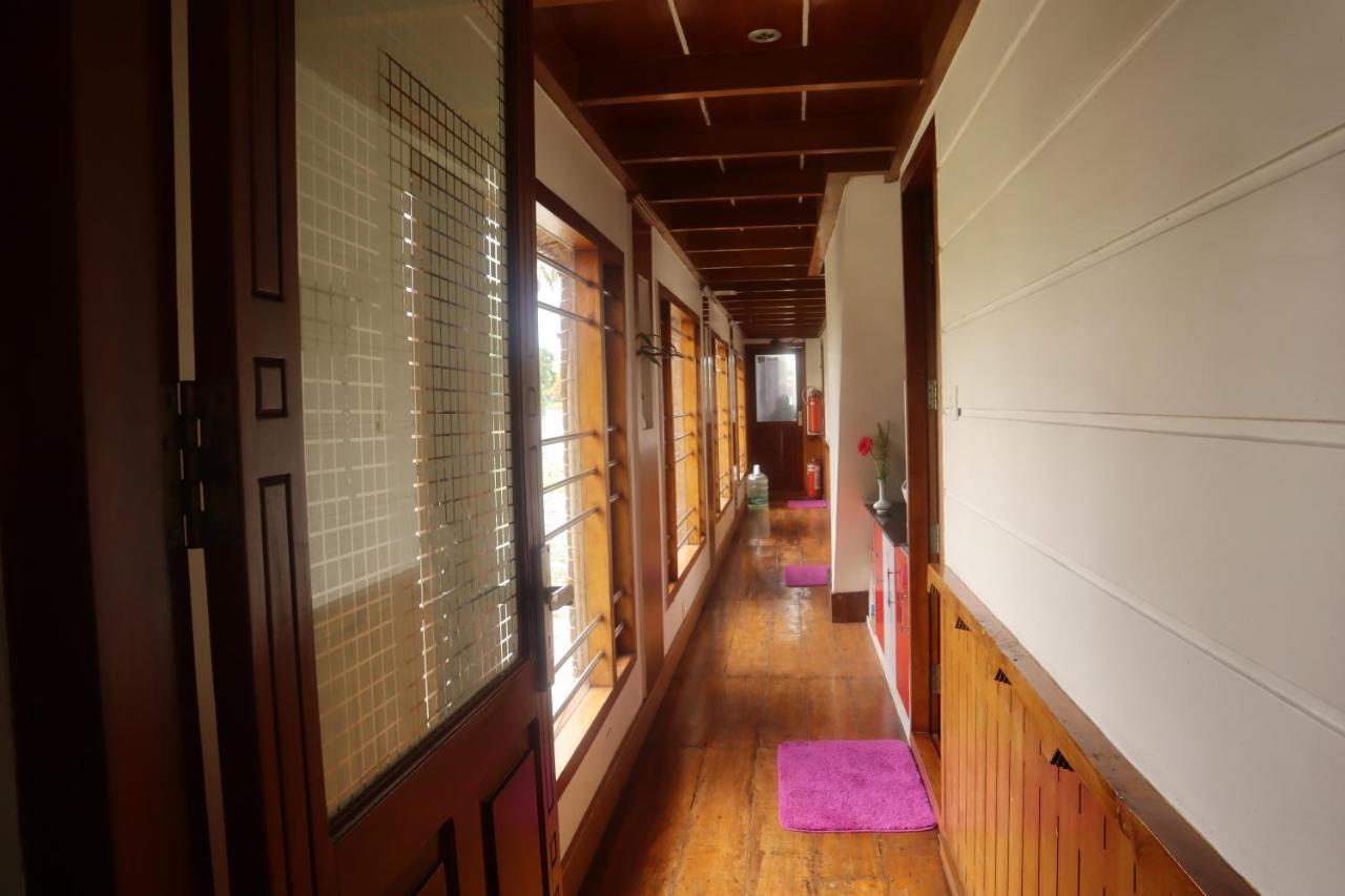 Kera Houseboats Alleppey Alappuzha Екстер'єр фото